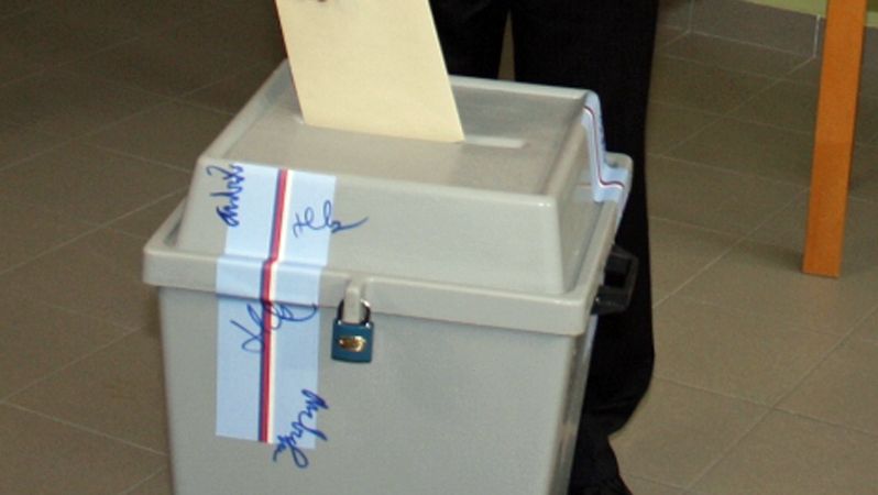 Vedení obce na Teplicku vyškrtlo ze seznamu voličů desítky lidí