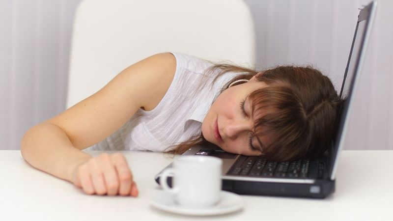 Nedostatek spánku se nemusí projevovat jen neustálou únavou. Dlouhodobá absence odpočinku může mít i negativní vliv na zdraví.