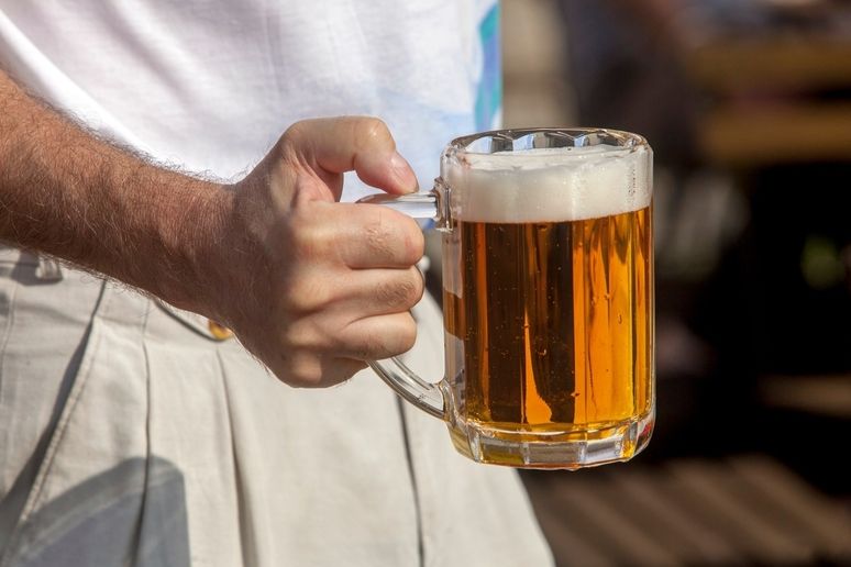Právě pivo má do české metropole přivábit tuzemské turisty.