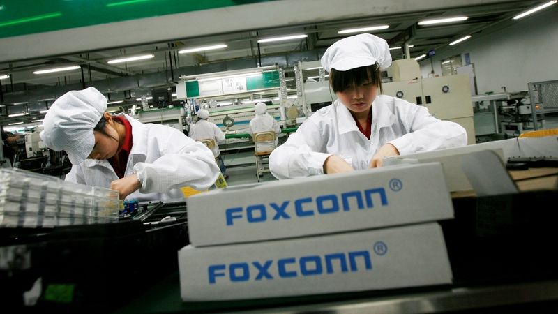 Foxconn chce v Saúdské Arábii postavit závod za miliardy. Vyrábět se v něm budou čipy