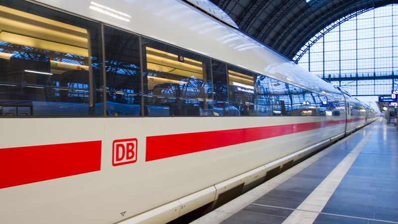 Na německé železnici se stávkuje za vyšší mzdy