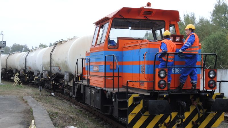 První vlak s českou naftou, který do skladu ČEPRO v Třemošné dorazil z Bavorska. 