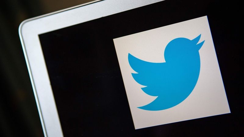 Twitter dostal v Rusku milionovou pokutu. Málo mazal