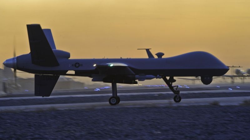 Bílý dům zvažuje i zintenzivnění náletů v Pákistánu. Na snímku je americký bezpilotní letoun MQ-9 Reaper.
