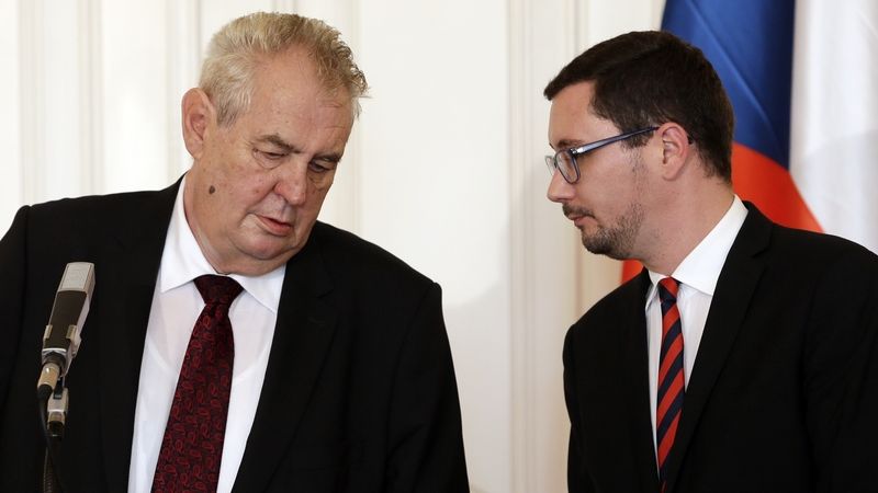 Prezident Miloš Zeman s mluvčím Jiřím Ovčáčkem