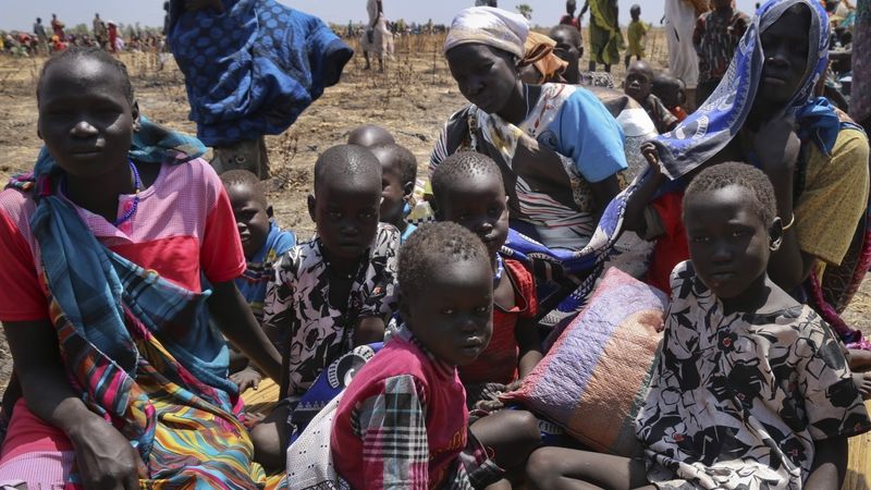 Hladomorem postižená rodina v Jižním Súdánu 