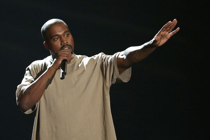 Kanye Westa v Praze nechceme, aktivisté sepisují petici proti koncertu