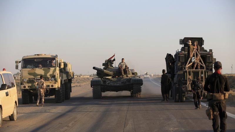 Irák nasadil k dobytí Fallúdže i tanky 