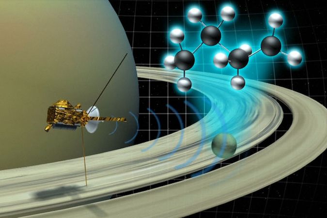 Saturnův měsíc Titan obsahuje klíčové prvky potřebné k výskytu života