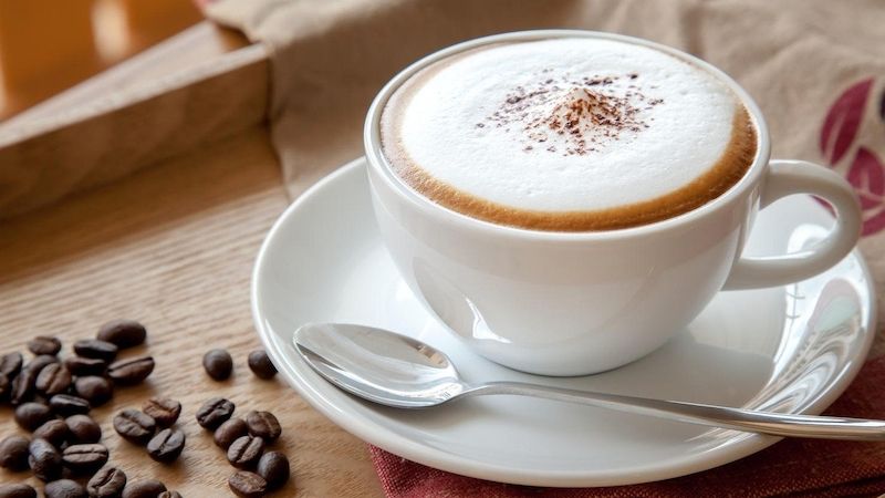 Il cappuccino pomeridiano come tabù oppure Come bere il caffè come gli italiani