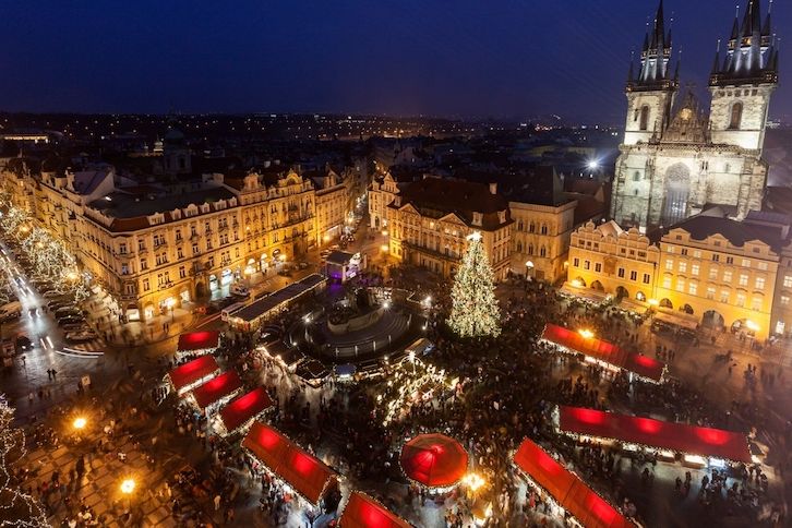Adventní trhy v Praze figurují mezi desítkou nejhezčích na světě.