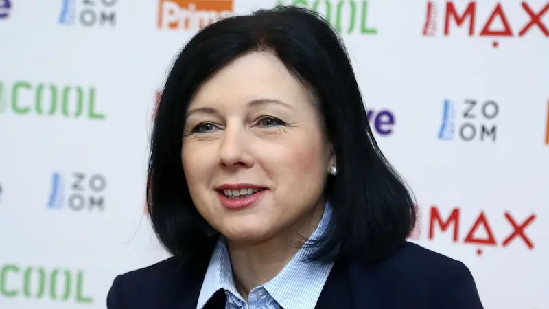 Nekteri Radikalove Jsou Nenapravitelni A Museji Se Izolovat