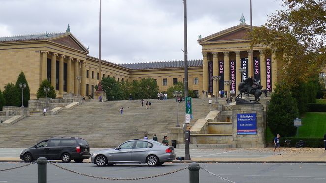 Schody před Philadelphia Museum of Art zná každý Američan.