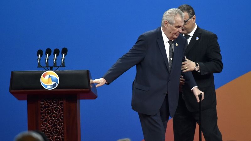 Miloš Zeman po vystoupení na summitu k Nové hedvábné stezce