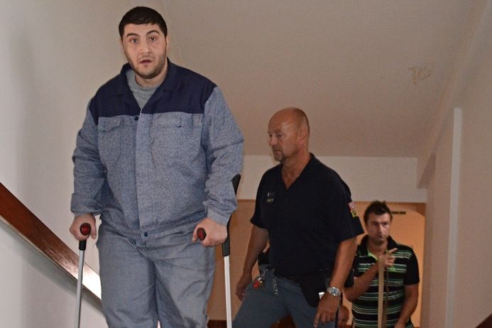 Obžalovaný Robert Lakatoš by si měl podle hradeckého soudu pobyt ve vězení prodloužit o osm let.