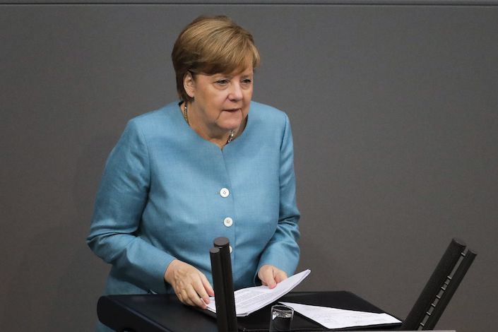 Kancléřka Angela Merkelová v Bundestagu