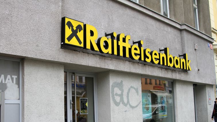 Raiffeisenbank zvýšila čistý zisk na pět miliard