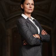 Klára Melíšková jako kriminalistka Marie Výrová v minisérii Živé terče (2019)