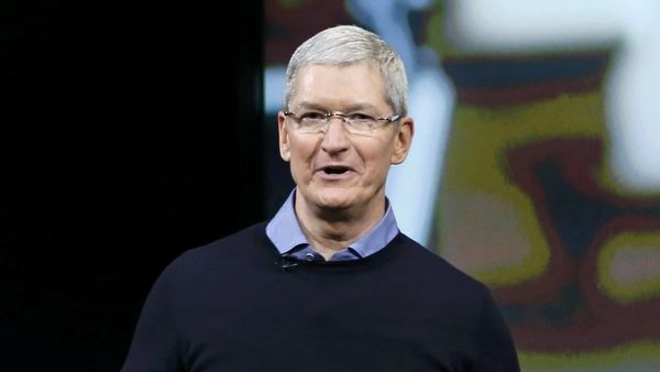 Apple odkládá návrat do kanceláří nejméně o měsíc. Kvůli koronaviru