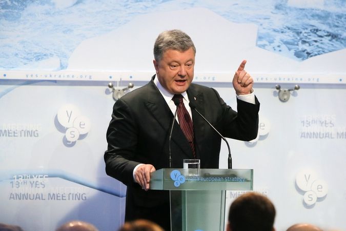 Ukrajinský prezident Porošenko na fóru YES 