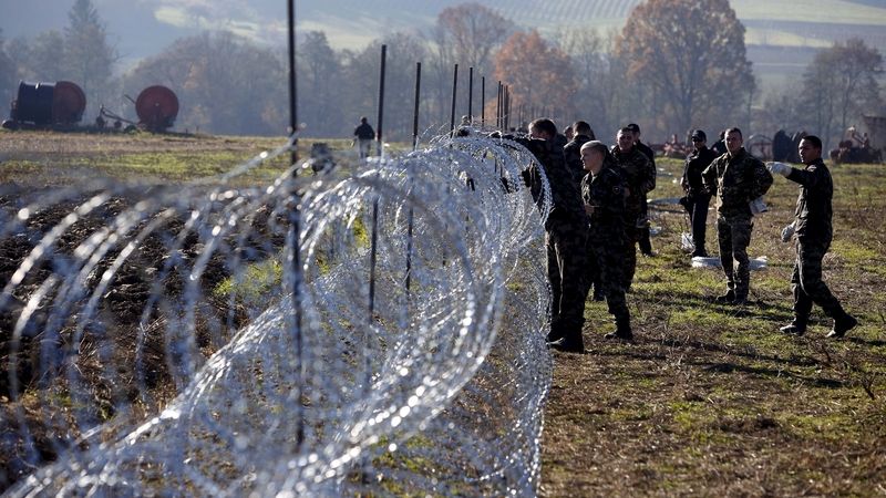 Hraniční plot na slovinsko-chorvatské hranici