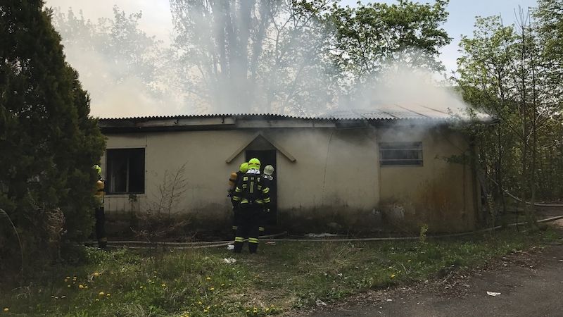 Požár v areálu pražské nemocnice Bulovka