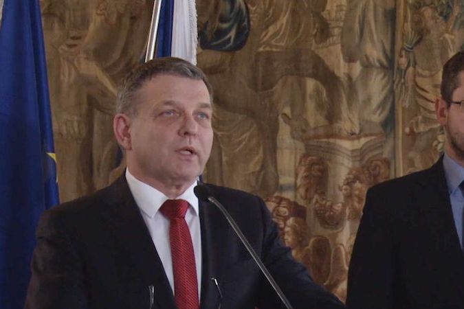 Ministr zahraničí Lubomír Zaorálek apeluje na Brity, aby přezkoumali osvobozující verdikt nad mužem, který ubil Čecha 