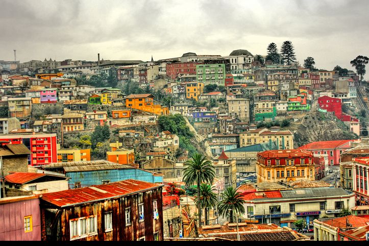 Valparaíso je hodně barevné město.