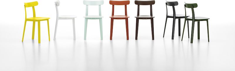 Morrisonovu židli All Plastic, která kombinuje vždy dva odstíny stejné barvy, lze nově pořídit také ve svěží žluté. 