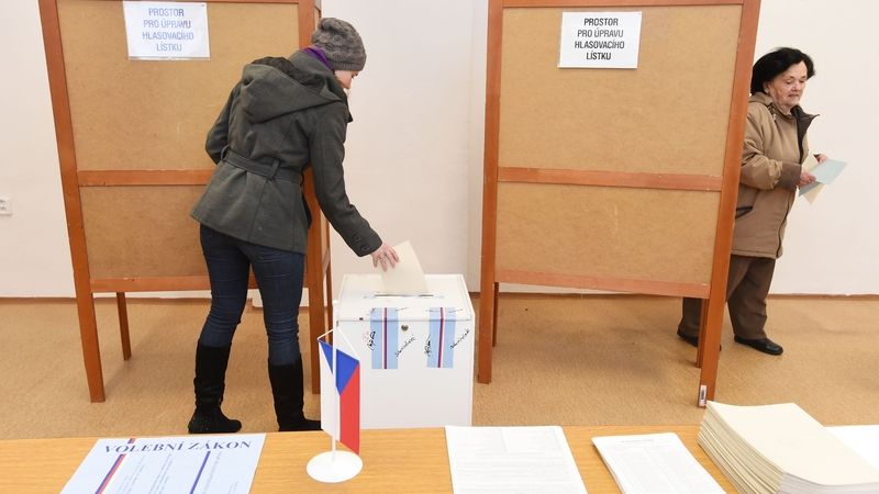 Volební místnosti v novém obecním úřadě Města Libavá.