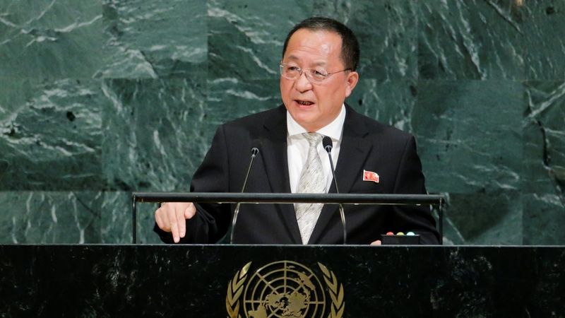 Severokorejský ministr zahraničí Jong-ho při projevu v OSN 