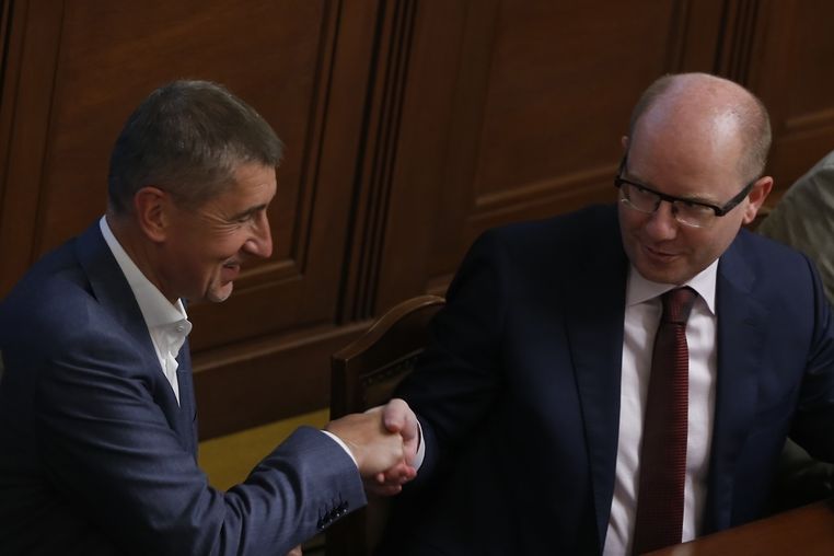 Premiér Bohuslav Sobotka a ministr financí Andrej Babiš 