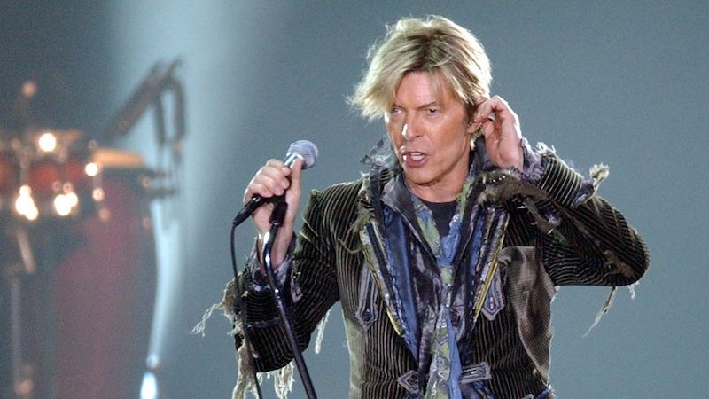 Zesnulý britský zpěvák David Bowie.