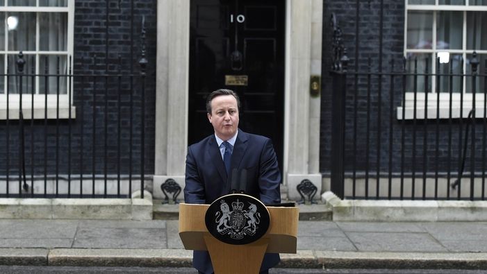 Britský premiér David Cameron doporučil svým spoluobčanům, aby 23. června hlasovali v referendu pro setrvání v Evropské unii.