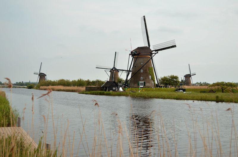 Kinderdijk leží nedaleko Rotterdamu. 
