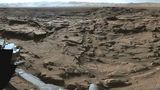 Vozítko Curiosity nalezlo na Marsu stopy organických látek