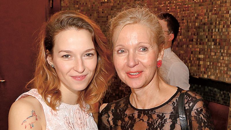S mladší dcerou Berenikou Kohoutovou, která se věnuje herectví.