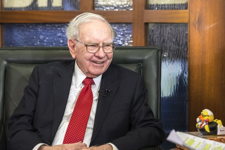 Americký finančník Warren Buffet je třetí nejbohatší muž planety.