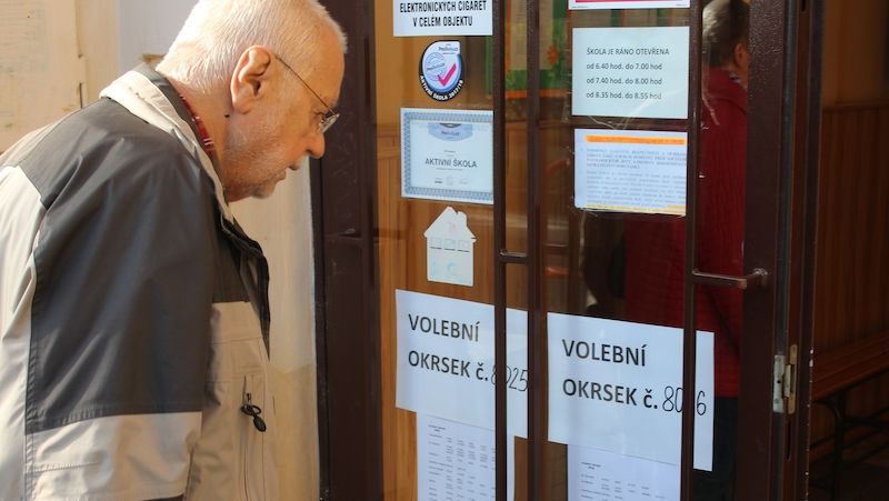Otevření volebních místností v Ostravě