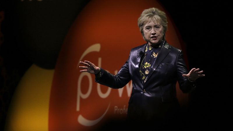 Hillary Clintonová během vystoupení na konferenci podnikatelek v San Francisku