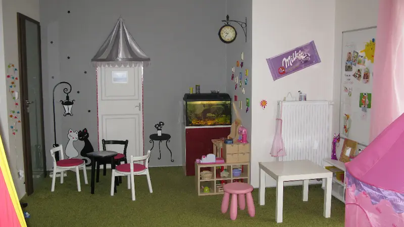 detsky pokoj funguje jako kavarna kuchyn trida obchod i kadernicky salon novinky cz