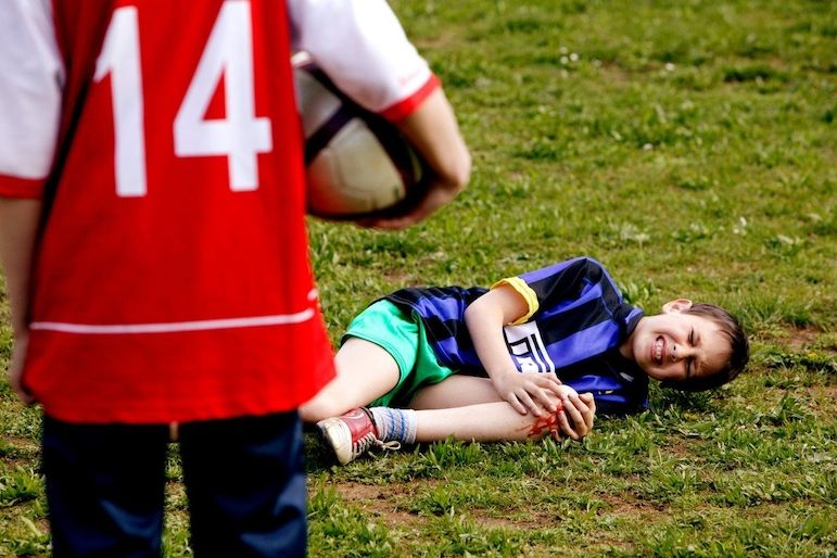 Každý pátý dětský sportovec se už někdy zranil.