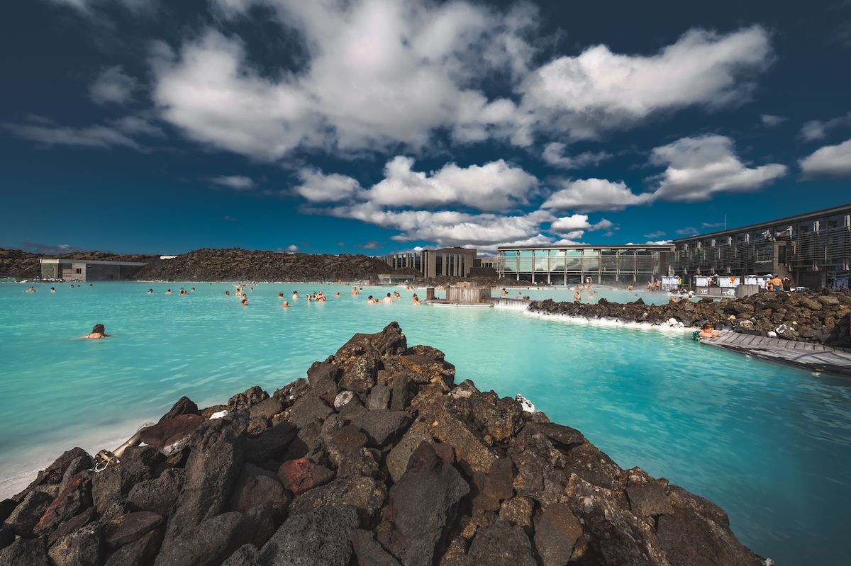 Modrá laguna je jednou z nejpopulárnějších atrakcí na Islandu.