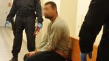 Podezřelého z vraždy v Plzni soud poslal do vazby, trpí schizofrenií