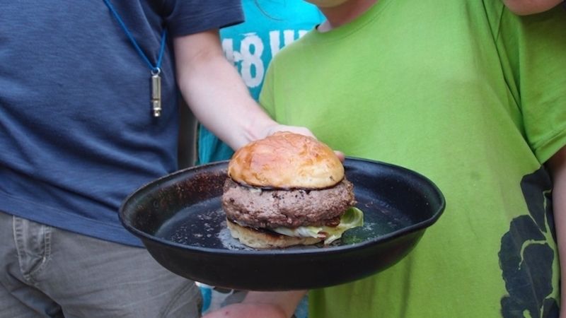 Tvorba táborových burgerů; Skautské středisko Osmačtyřicítka