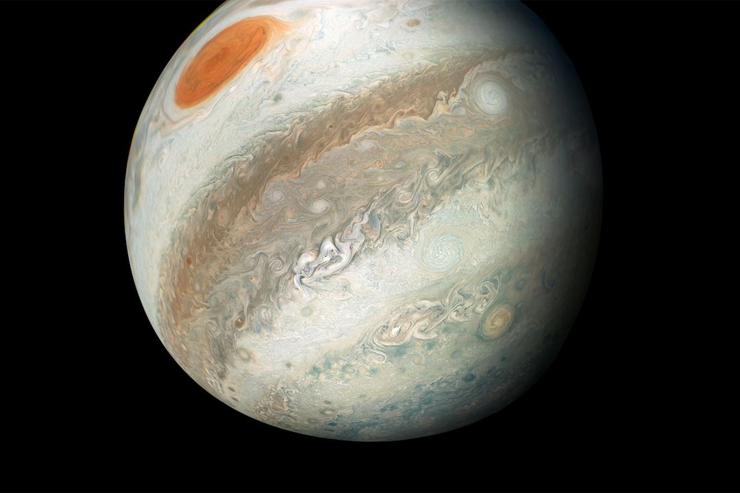 Planeta Jupiter zachycená sondou Juno