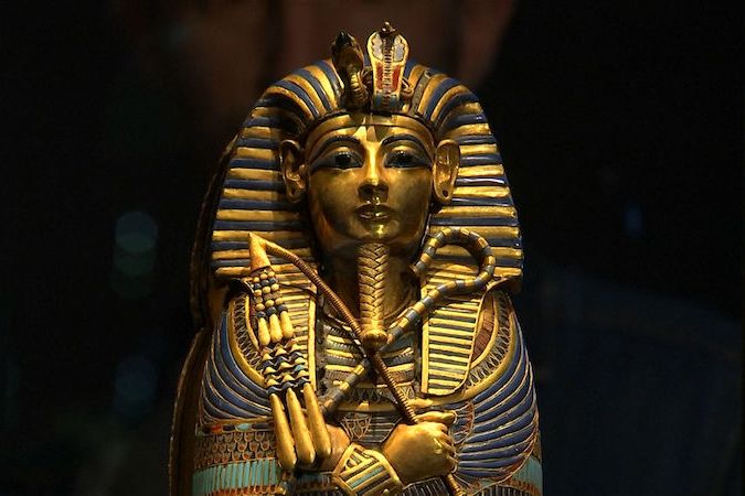 BEZ KOMENTÁŘE: V Paříži vystavují poklady z Tutanchamonovy hrobky, poprvé jsou k vidění mimo Egypt
