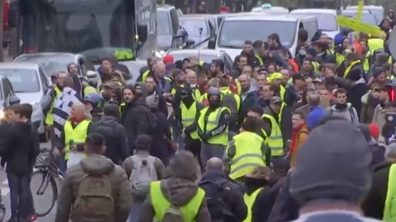 Protest žlutých vest v Paříži