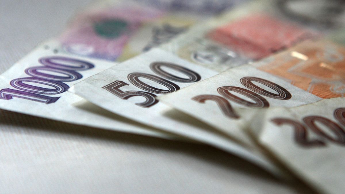 Minimální mzda od ledna vzroste o 1000 Kč