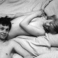 Vladimír Pucholt a Hana Brejchová v Láskách jedné plavovlásky (1965). Hanu role proslavila, ovšem v branži se neprosadila. Obě sestry spolu ani příliš lidsky nevycházely.